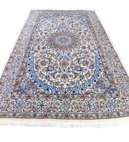 Prodáno (#167) cca 305x195cm Bezvadný stav Ručně vázaný perský koberec Nain s hedvábím 12la