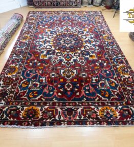 (# 230) بجودة جديدة تقريبًا. 320x210 سم بختيار عتيق معقود يدويًا بألوان طبيعية سجادة فارسية مرممة سجادة نوماد