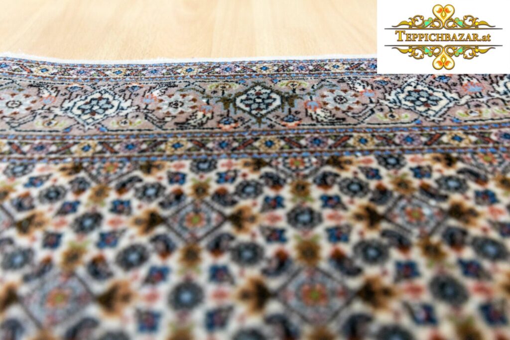 (#236) APPROX. 390X84CM HAND-KNOTTED PERSIAN RUG TABRIZ 500.000/SQM MAHI FISH PATTERN PERSIAN RUG TABRIS,TABRIZ,PERSIAN RUG,RUG BAZAR,ORIENTAL RUG,SILK RUG,WITH SILK,HAND-KNOTTED,HAND-KNOTTED,BUY ONLINE TABRIZ OD. TABRIZ PERSIAN CARPET KNOT DENSITY: APPROX. 180.000 KNOT/SQM CONDITION: LIKE NEW, SEALED FRESH WASHED WITH MOTH PROTECTION (SEE PHOTOS) PATTERN: MAHI - FISH PATTERN WITH MEDALLION MATERIAL: FLOOR 100% VIRGIN WOOL WITH SILK - WARP 100% COTTON ORIGIN (PROVINCE): TABRIZ (IRAN) PERSIAN CARPET OR CARPET