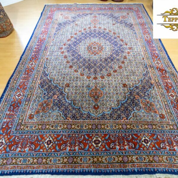 Moud Meshed Iran Persian carpet
