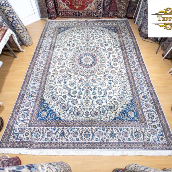 Predané W1(#277) 350x250cm Ručne viazaný perzský koberec Nain 9La s hodvábom 9La 350.000 XNUMX/mXNUMX