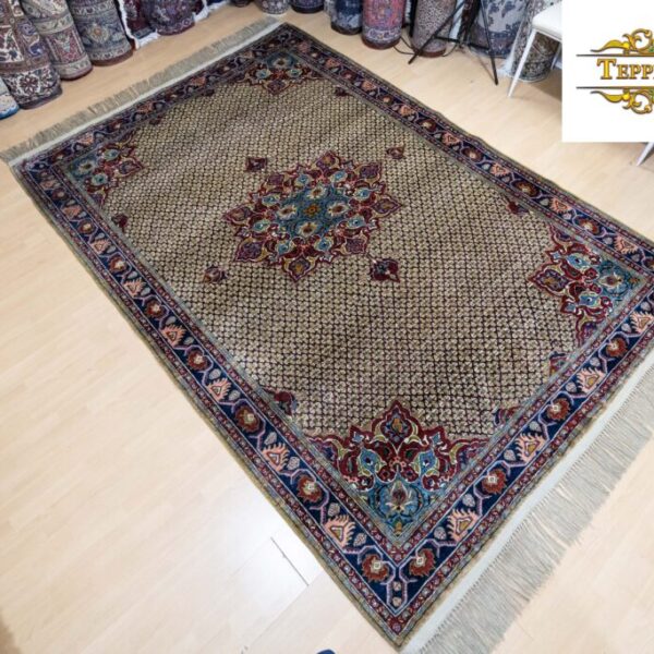 Carpet Shop Carpet Bazar Koliai Afghan Oriental Carpet Persian Carpet Vienna (2 of 17)