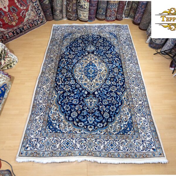 W1 (#300) 约299x196cm 手结Nain 12La 波斯地毯、东方地毯