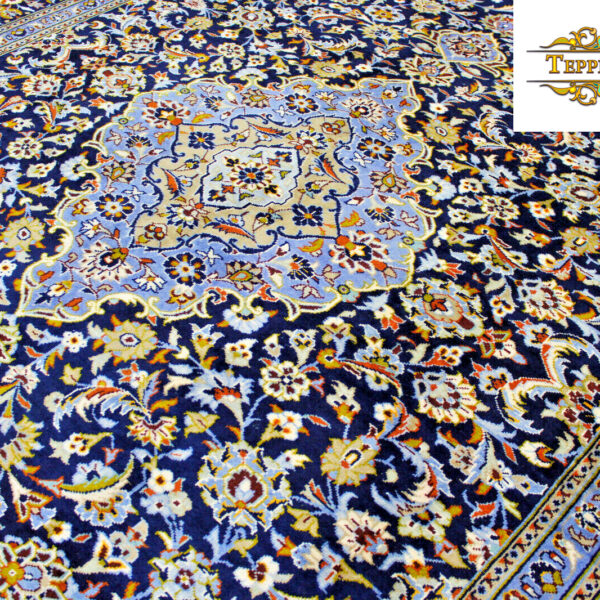 W1 (#221) like UUSI n. 270x185cm Käsinsolmittu persialainen matto Kirman Golfarang kukka-medaljonki uudella villa-antiikkiklassikolla Vienna Austria osta verkosta.
