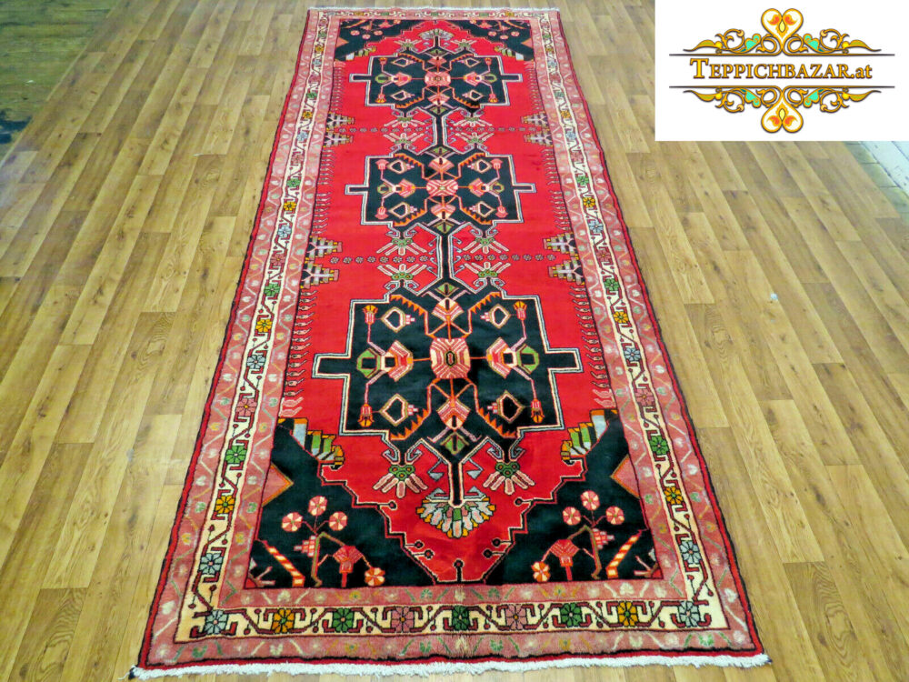 (#F1227) APPROX. 383X151CM HANDKNOT NAHAVAND PERSIAN CARPET BUY PERSIAN RUG,NAHAVAND CARPET,ORIENTAL CARPET,CARPET BAZAR,VIENNA,HANDKNOT TYPE: PERSIAN CARPET WITH SIGNATURE ORIGIN: NAHAVAND FLOOR: 100% WOOL WITHOUT ADDITION WARP: 100% COTTON SIZE: 383X151CM NUMBER OF NODES: APPROX. 200.000 KNOTS PER M² CONDITION: USED PERSIAN RUG ORIENTAL RUG