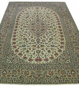 Klassischer Teppich Kashan Beige mit Rot in 360x240