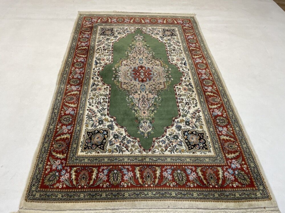 NOBLE PIECE OF VERY FINE HAND-KNOTTED CARPET FROM ROMANIA RARE 223X145 TOP PERSIAN CARPET ORIENTAL CARPET