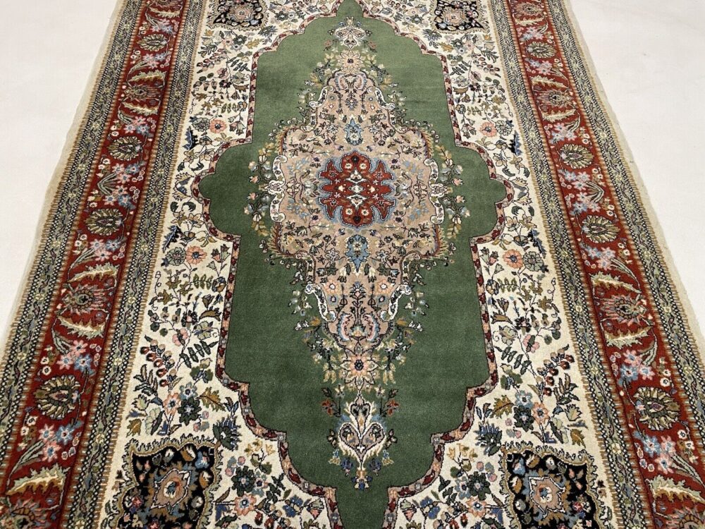 NOBLE PIECE OF VERY FINE HAND-KNOTTED CARPET FROM ROMANIA RARE 223X145 TOP PERSIAN CARPET ORIENTAL CARPET