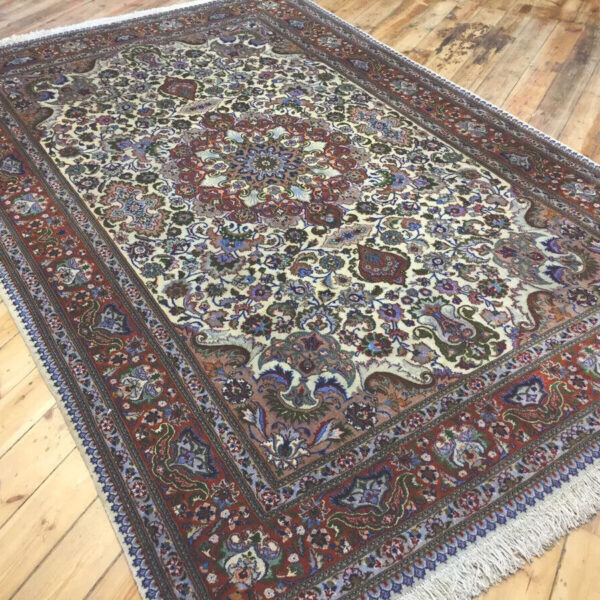 Persialainen matto erittäin hieno Birjand/Moud silkillä yli puoli miljoonaa solmua 300/200 Classic 100 Wien Itävalta Osta verkosta