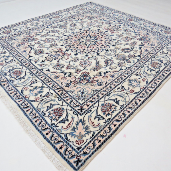 #F91749 Fantasztikusan szép keleti szőnyeg 212x194 perzsa szőnyeg Nain New Fine selyemmel, klasszikus Nain Vienna Austria Vásárlás online