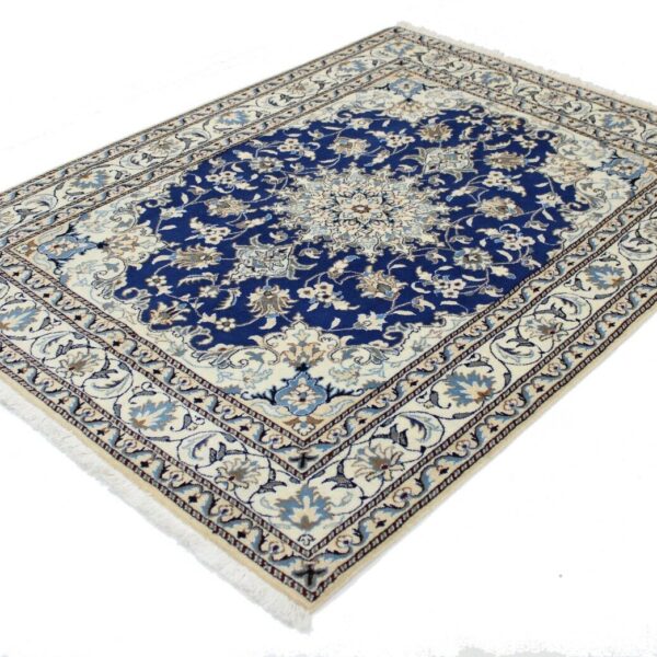 #Y100610 فرش ایرانی اصل نایین کالای جدید 202cm x 150cm
