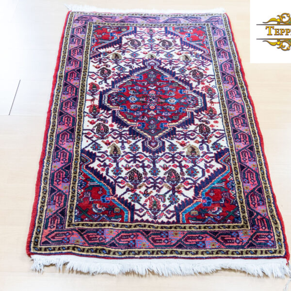 W1(#256) 126×85 手織りハメダンペルシャ絨毯