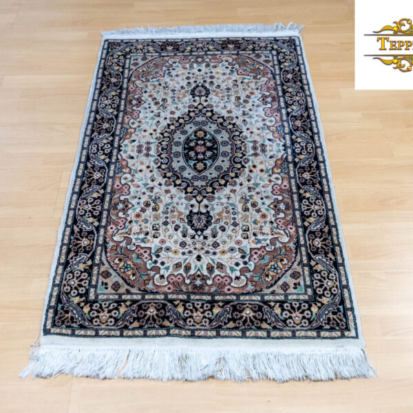 Sold W1(#271) 127×78cm Hand-knotted Cashmere Persian Rug