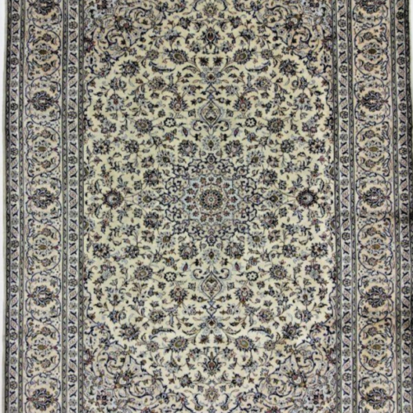 H1 Exquisite handgeknüpfter Perserteppich in den Maßen 344x246 cm - Hochwertiger Orientteppich aus Kashan