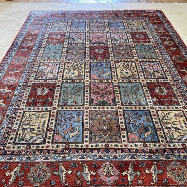 Handgeknüpfter Teppich aus reiner türkischer Schurwolle mit Gartenmuster, Maße 330x250 cm