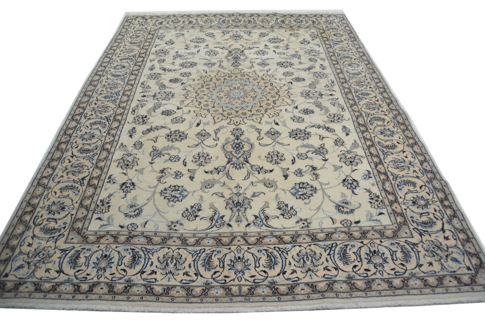 Handgeknüpfter Nain Teppich | ca. 341 x 248 cm