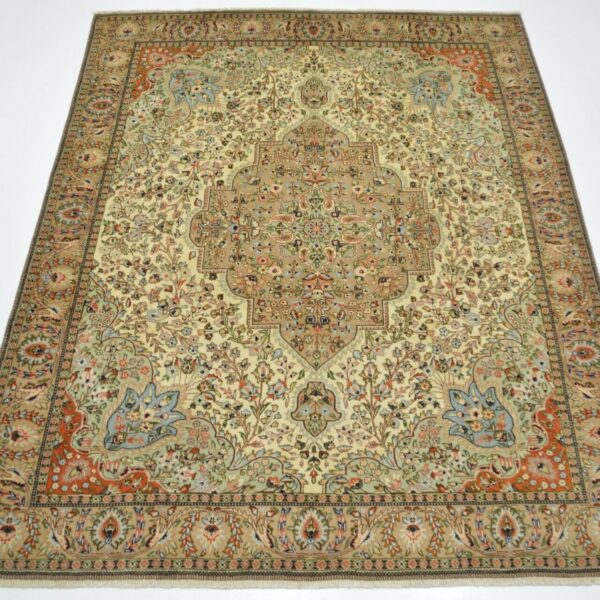 H1 Handgeknüpfter Tabriz-Teppich Tabatabai aus Wolle, ca. 297 x 237 cm