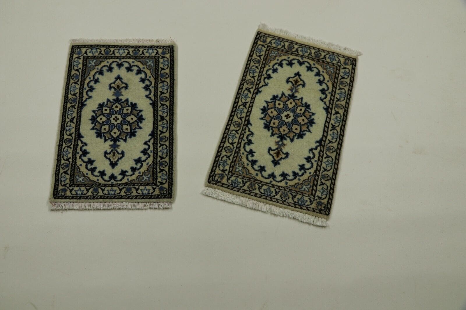 2 x Handgeknüpfter Perserteppich Moud mit Seide – 60 x 40 cm, 300.000 Knoten/m², Neu, Top Zustand, Unikat, 95% Schurwolle, 5% Seide, handgeknüpft