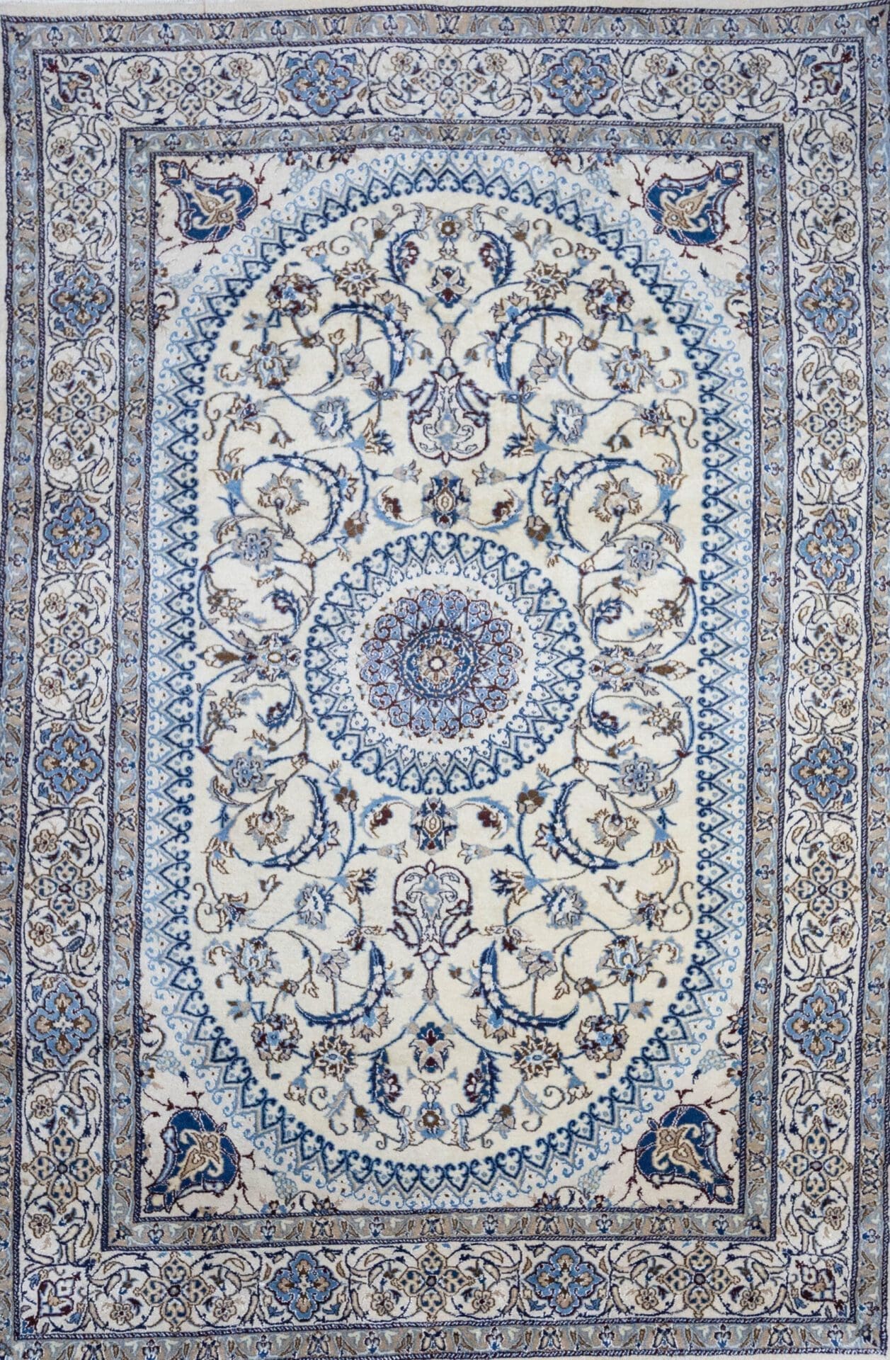 W1(#396) 315x197cm Handgeknüpfter Nain 12La Perserteppich | Lachak-Toranj Medaillon mit Seide Neuwertig