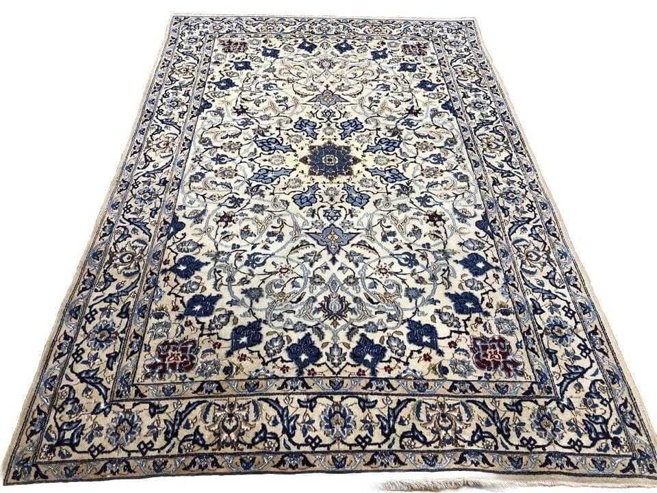 Beige Handgeknüpfter Top Nain Perserteppich mit Seide, 240x160 cm, Hochwertige Wolle, Exquisite Muster, 8mm Florhöhe, Fußbodenheizung geeignet - handgeknüpft, Perserteppich