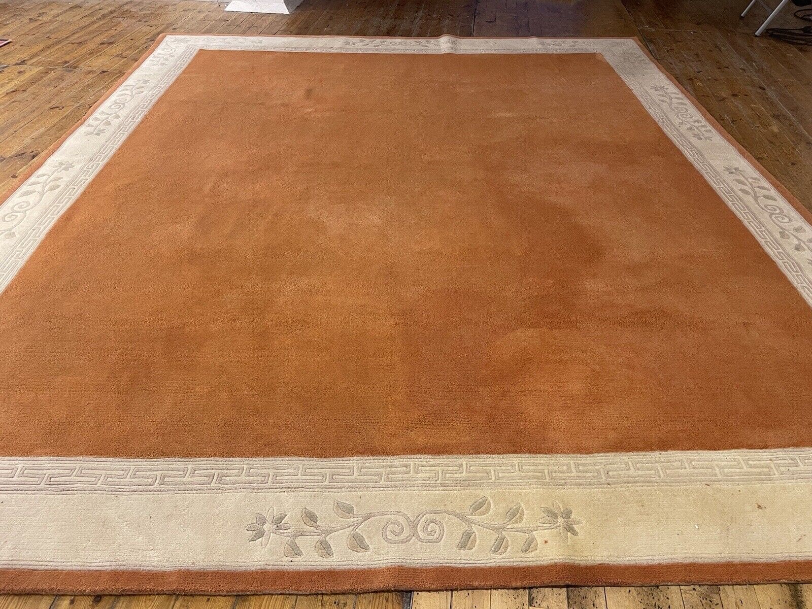 Handgeknüpfter Perserteppich 400/350cm - 15mm Florhöhe, Abstraktes Design in Orange und Braun, Fußbodenheizungsgeeignet - handgeknüpft