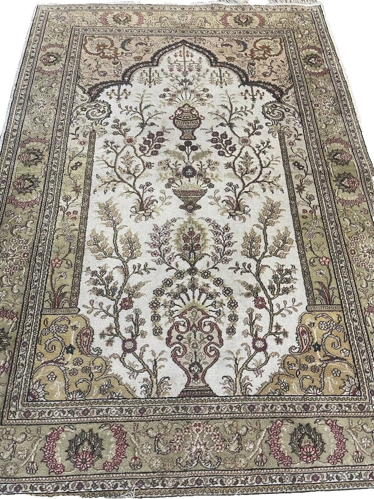 Kaschmir Reine Natur Seide Handgeknüpfter Perserteppich 180x120cm - Top Qualität, geeignet für Fußbodenheizungen, durchgemustertes Design in Beige, 4mm Flor, handgeknüpft