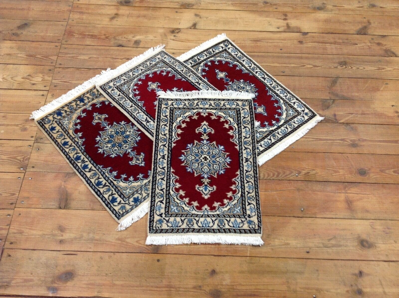 **Perserteppich Nain 60 x 40 cm - 300.000 Knoten/m² - 100% Schurwolle - handgeknüpft**