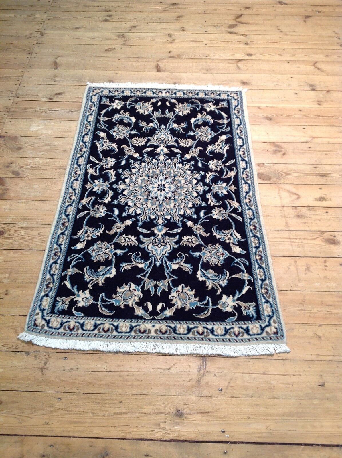 Wunderschöner Orientteppich Nain 148 x 90 cm, 300.000 Knoten, 100% Schurwolle, sehr gut, Unikat, handgeknüpft, Perserteppich