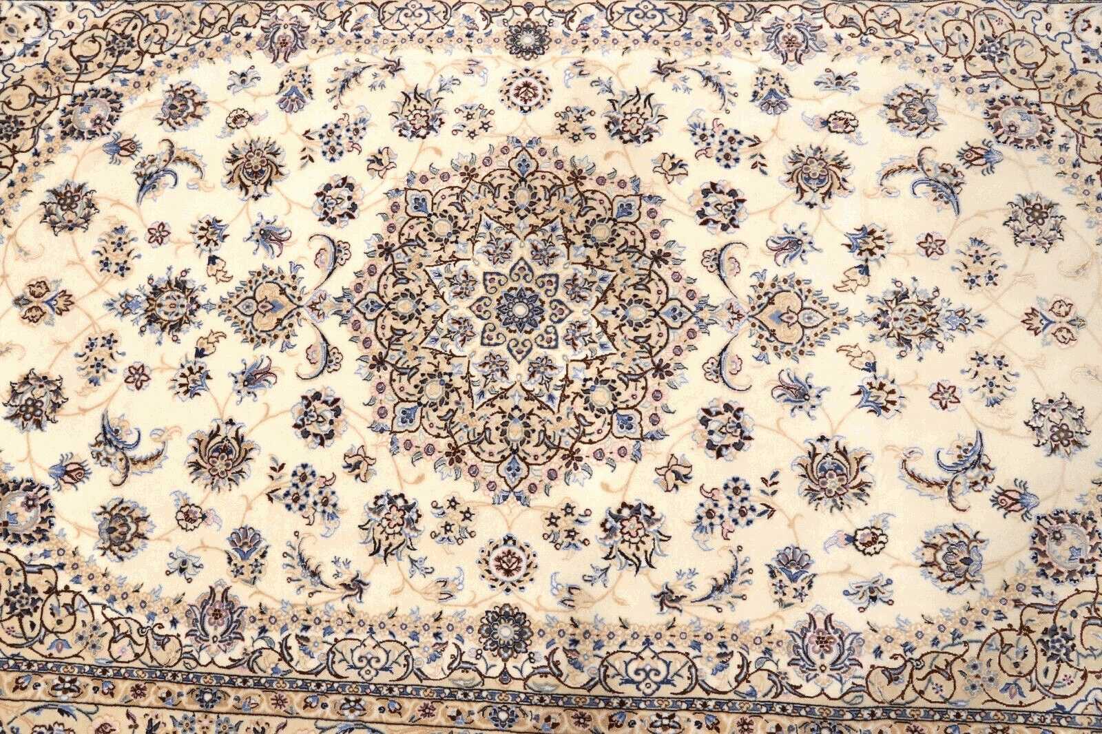 Wunderschöner Perserteppich Super Nain 6 La 235 x 152 cm - 1000 Knoten/m² - Handgeknüpft, Naturwolle & Seide, Unikat