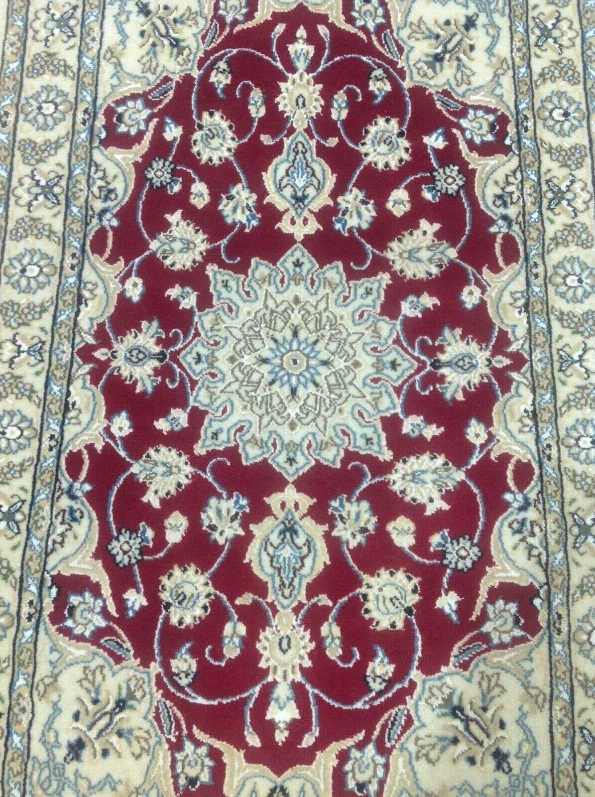 **Wunderschöner Perserteppich Super Nain 9 la, 90 x 60 cm, ca. 500.000 Knoten/m², 80% Schurwolle, 20% Seide, Neu, handgeknüpft**