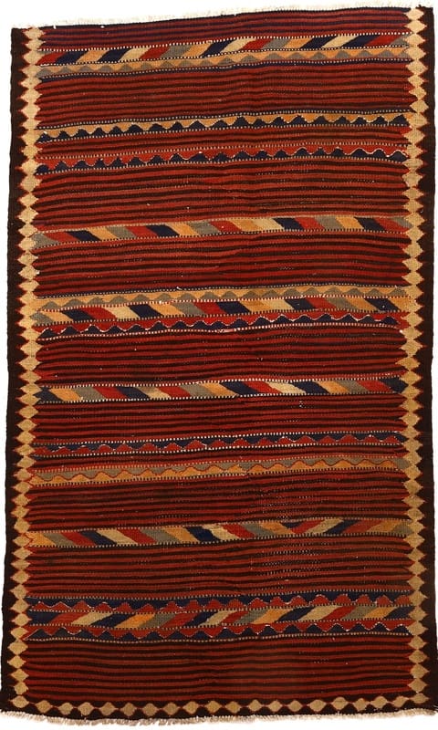 Kelim Teppich 235x142 cm – Traditionell, Handgewebt, Iran