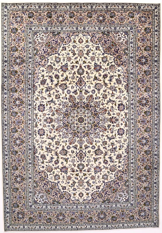 KESHAN Teppich 357x247 cm - Handgeknüpfter Perserteppich mit Medaillon