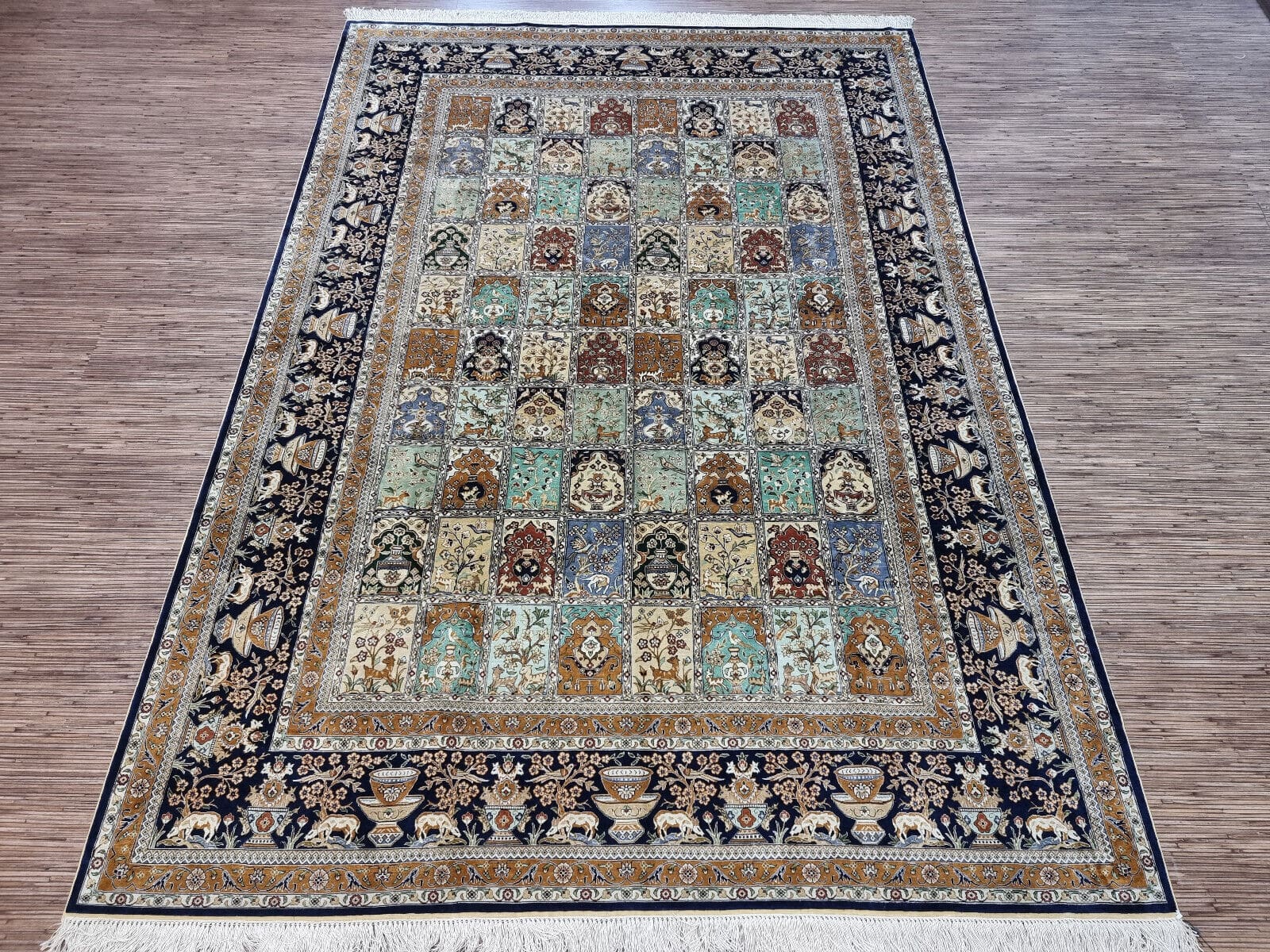 Wunderschöner China Hereke Seide "Jumping" 248x172cm, handgeknüpft