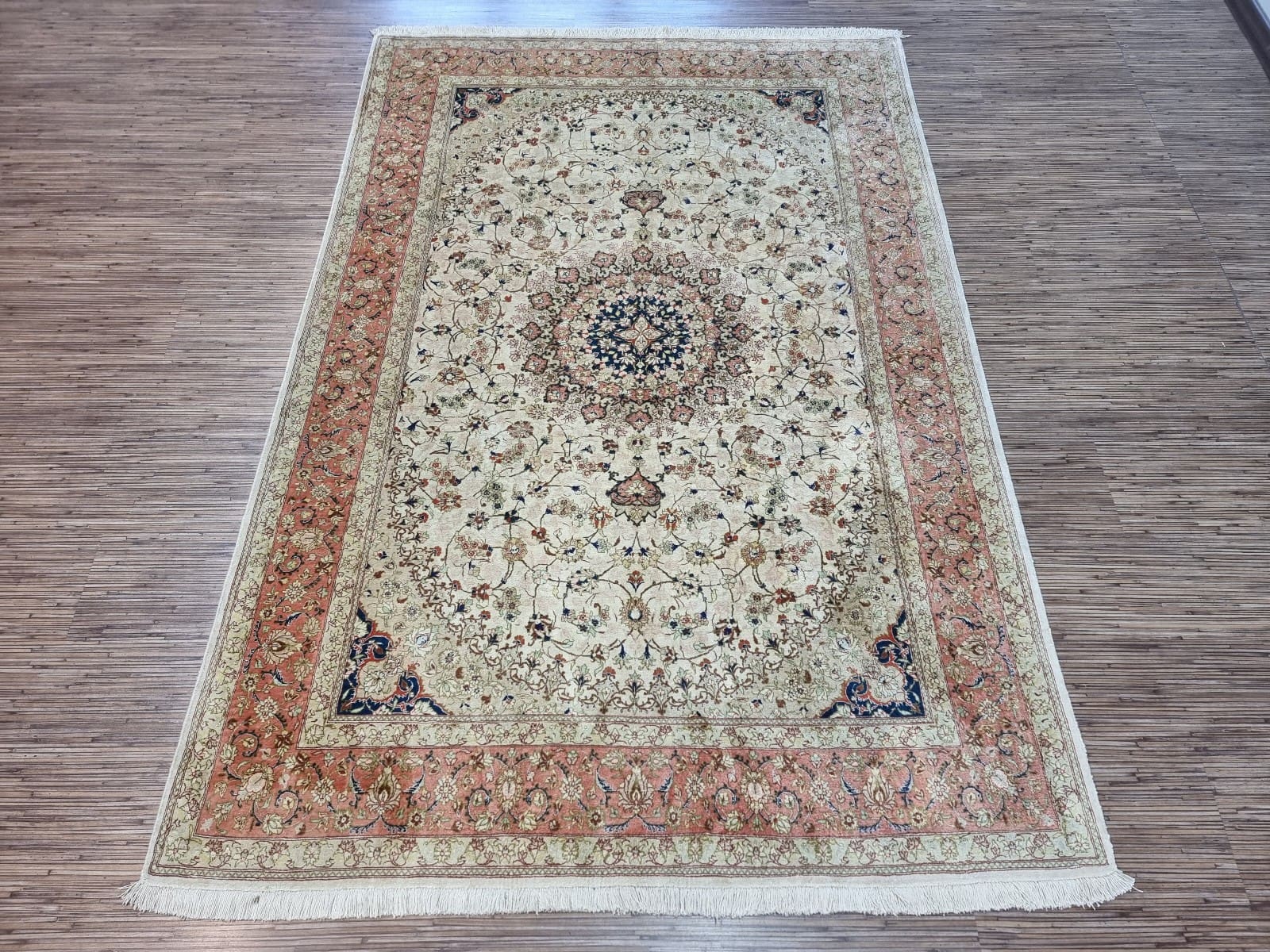 Wunderschöner Persischer Ghom Seide 203x137 cm, 800.000 Knoten, handgeknüpft H1