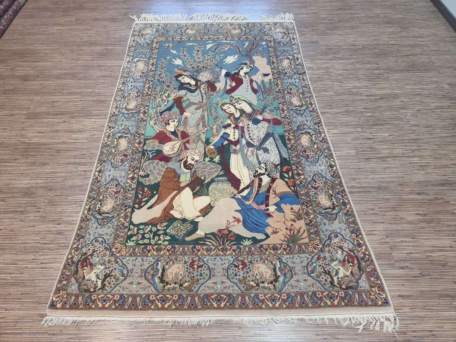 Wunderschöner Persischer Isfahan Teppich, 236x137 cm, handgeknüpft