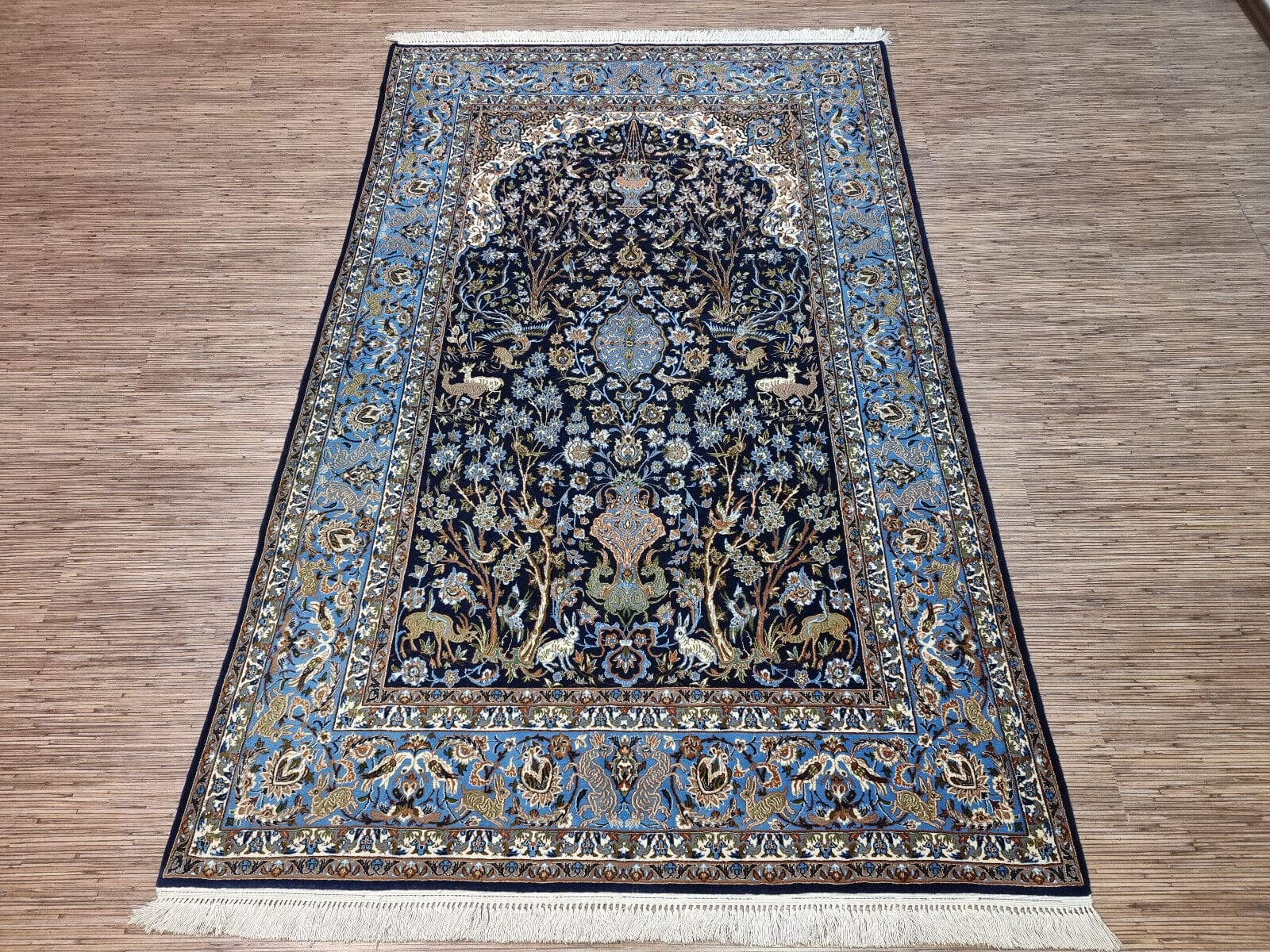 Wunderschöner Persischer Isfahan Teppich 252x156 cm, handgeknüpft H1