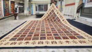 17x11 Bakhtiari-Wollteppich, handgeknüpft in Ghazni, Afghanistan | 5,12m x 3,37m / 16,8ft x 11ft