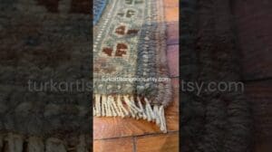 2x3 Fuß armenischer 80-jähriger armenisch-griechischer Stammesteppich aus Kappadokien mit persischer Kettentechnik