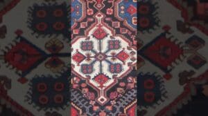 Antiker Bakhtiari-Teppich aus dem späten 19. Jahrhundert