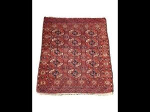 Antiker kleiner Tekke-Turkmenenteppich