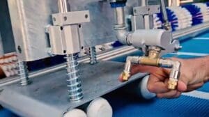 Automatische Teppichreinigungsmaschine - Tesla Smart XM 3000