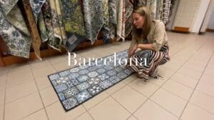 BARCELONA Moderner blauer Mosaik gemusterter Läufer - Rug & Roll