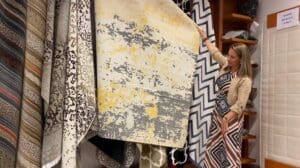 BETON Moderne grau-gelbe abstrakte Musterteppich - Rug & Roll