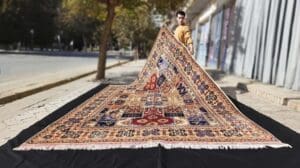 Der 8x12 helle braune Bakhtiari-Teppich: Ein Meisterwerk persischer Eleganz