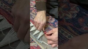 Die Kunst der Teppichrestaurierung | Neues Leben für Teppiche - Von Schaden zu neuer Schönheit