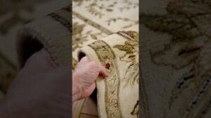 Elitärer handgefertigter Kasten-Teppich Kashan Gold 10 10 CH 101 Elfenbein
