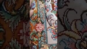 Grüße vom Doppel-Teppich Tabriz mit neuem Design aus Seide