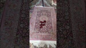 Handgewebter Teppich, einzigartig, schön, harmonische Farbgebung, vollkommen iranisch, erfasst Geist und Blick: Teppich von Qom