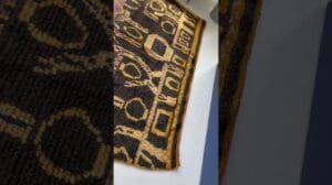 Handgewebter, komplett wollener, marokkanischer Gold-Boujaad-Teppich