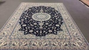 Iranischer handgeknüpfter Teppich Persisch Nain 2,51 x 3,51. Kaufe iranischen handgeknüpften Teppich.